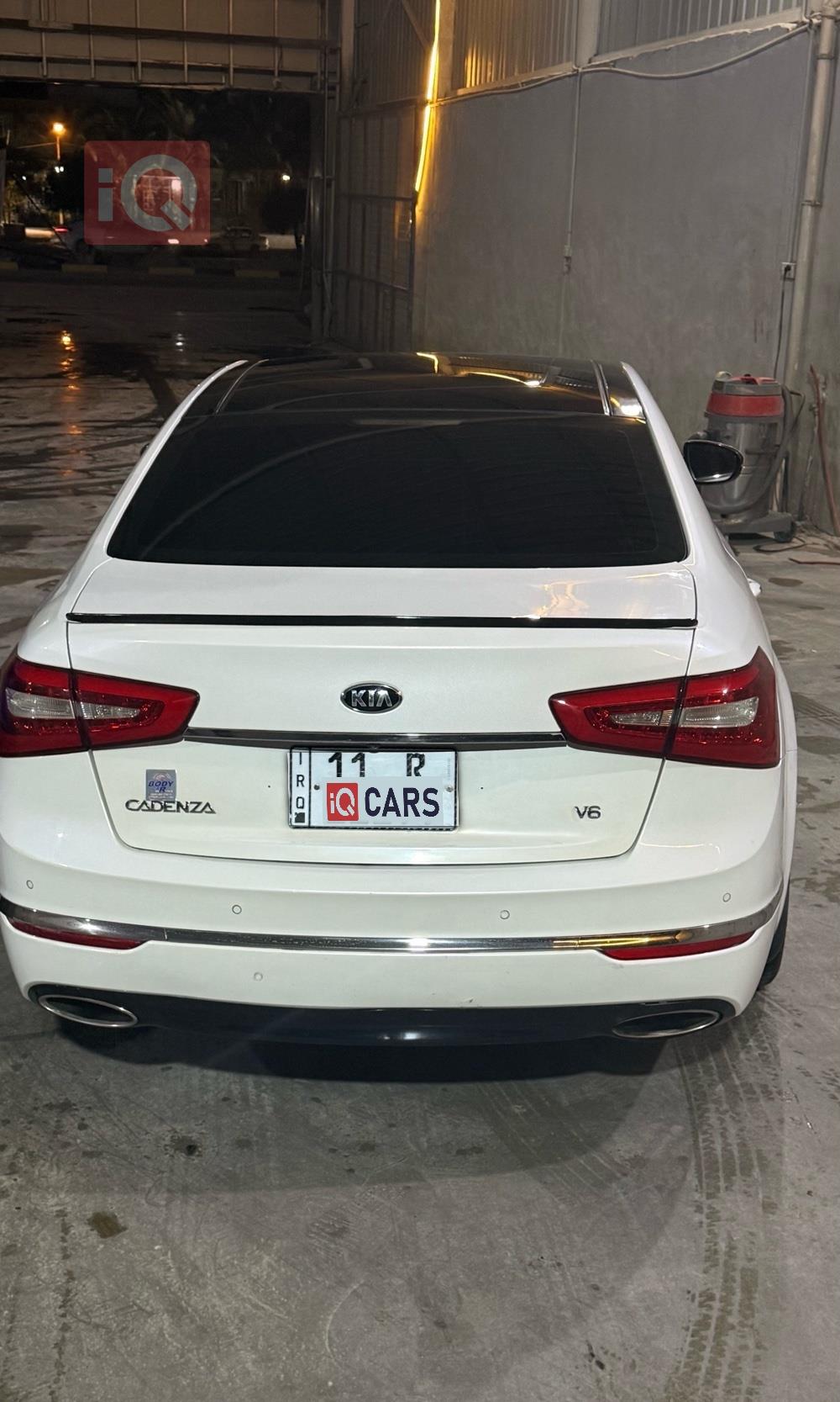 كيا كادينزا